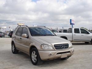 Mercedes-Benz M Class AWD Wagon Automatic VERY NICE Sport Utility