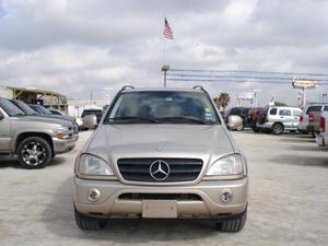Mercedes-Benz M Class 2001 photo 1