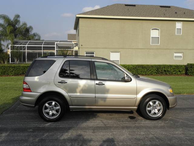 Mercedes-Benz M Class 2003 photo 2