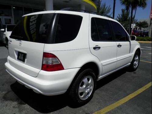 Mercedes-Benz M Class 2003 photo 2