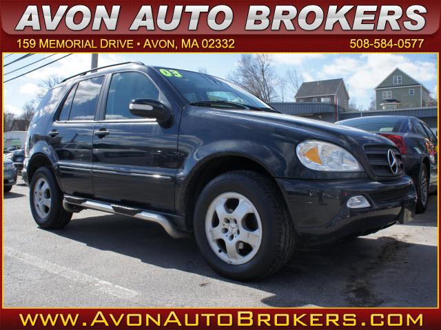 Mercedes-Benz M Class 2003 photo 2