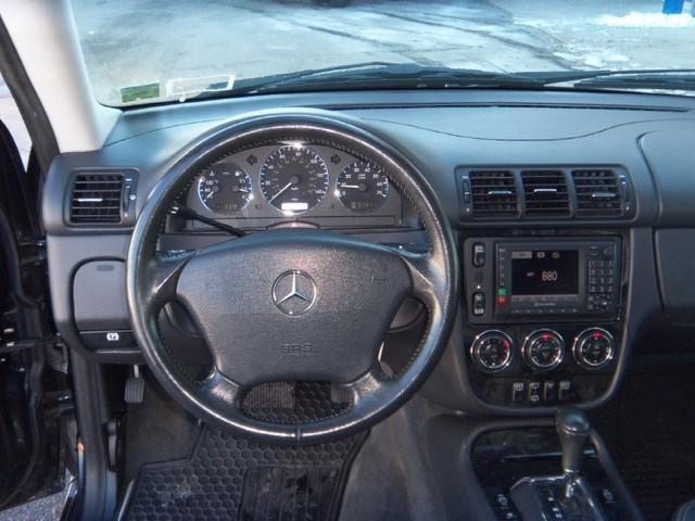 Mercedes-Benz M Class 2003 photo 2