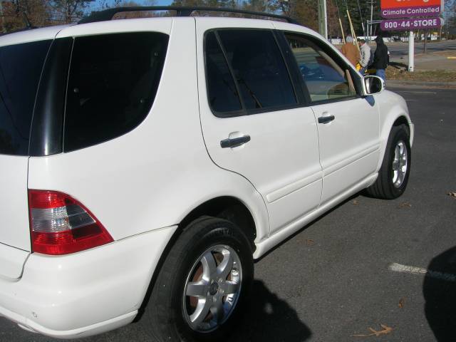 Mercedes-Benz M Class 2003 photo 4