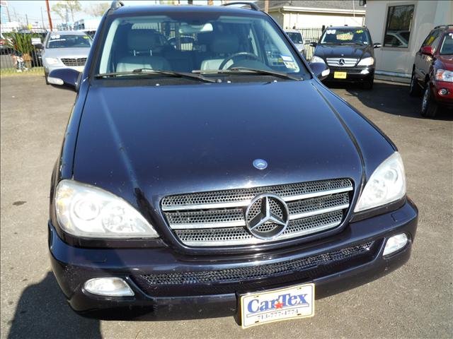 Mercedes-Benz M Class 2003 photo 2