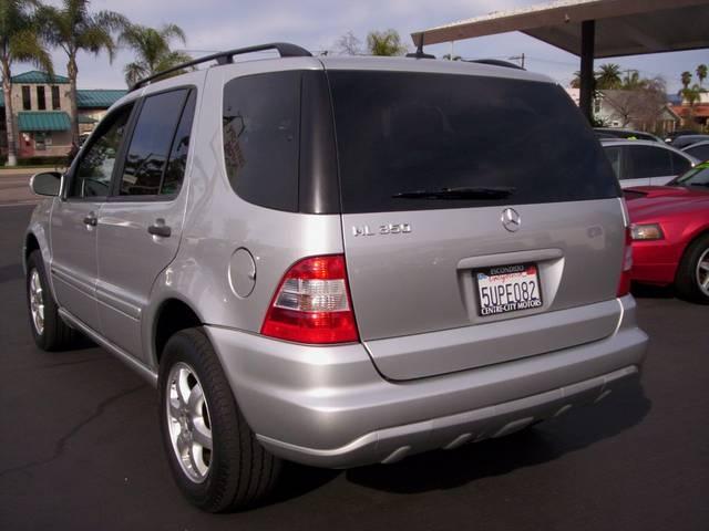 Mercedes-Benz M Class 2003 photo 3