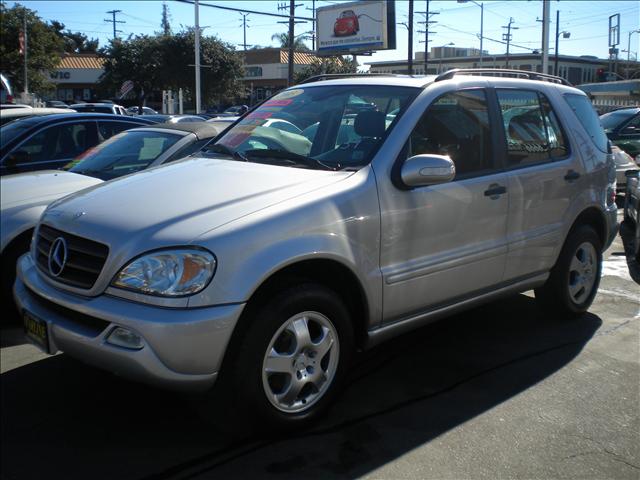 Mercedes-Benz M Class 1500 4x4 LS Sport Utility