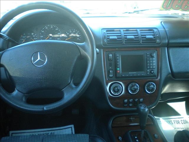 Mercedes-Benz M Class 2003 photo 4