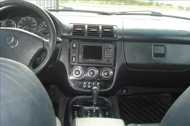 Mercedes-Benz M Class 2004 photo 3
