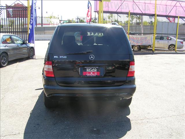 Mercedes-Benz M Class 2004 photo 5
