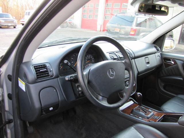 Mercedes-Benz M Class 2005 photo 3