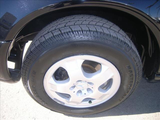 Mercedes-Benz M Class 2005 photo 1