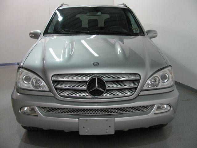 Mercedes-Benz M Class 2005 photo 2