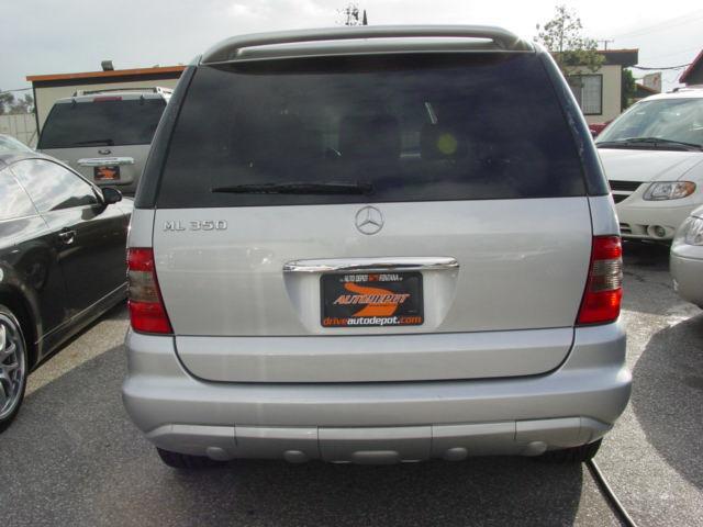 Mercedes-Benz M Class 2005 photo 2