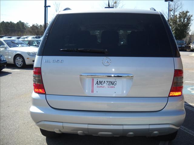 Mercedes-Benz M Class 2005 photo 4