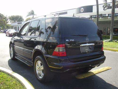 Mercedes-Benz M Class 2005 photo 2