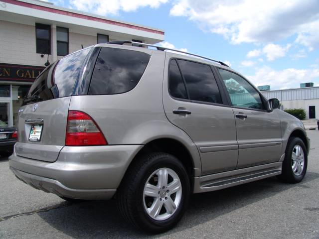 Mercedes-Benz M Class 2005 photo 4