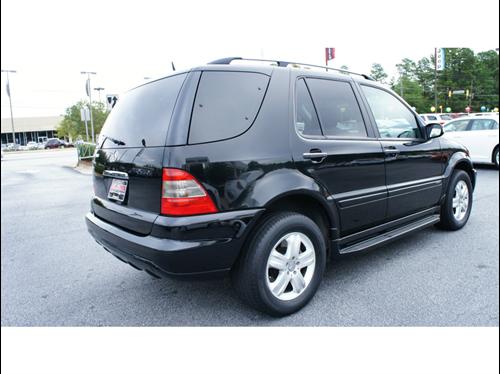 Mercedes-Benz M Class 2005 photo 1