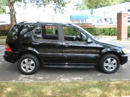 Mercedes-Benz M Class 2005 photo 2