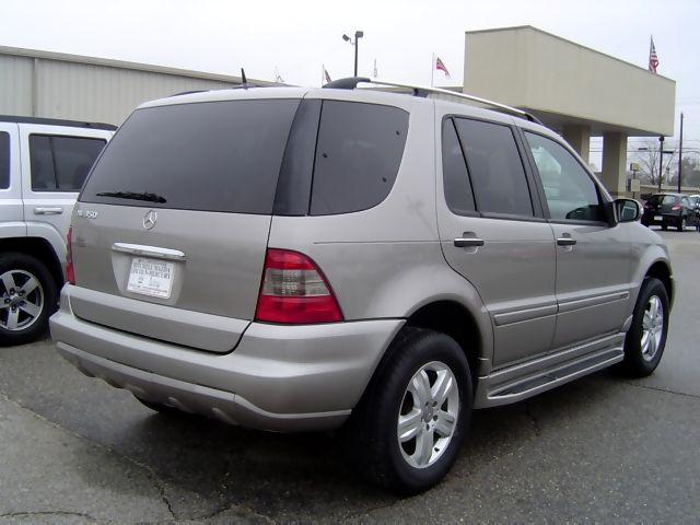 Mercedes-Benz M Class 2005 photo 1