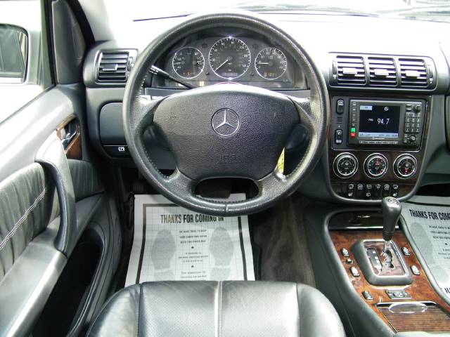 Mercedes-Benz M Class 2005 photo 3