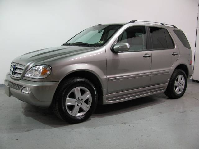 Mercedes-Benz M Class 2005 photo 1