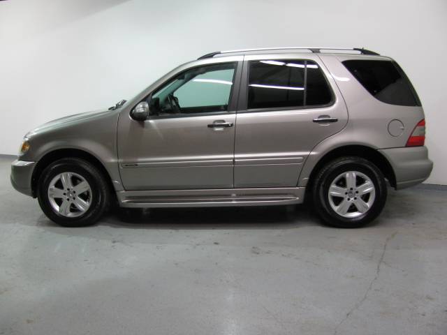 Mercedes-Benz M Class 2005 photo 3