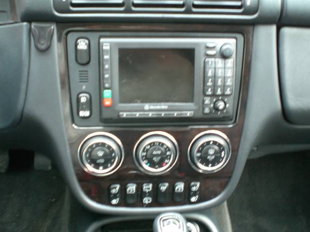 Mercedes-Benz M Class 2005 photo 2