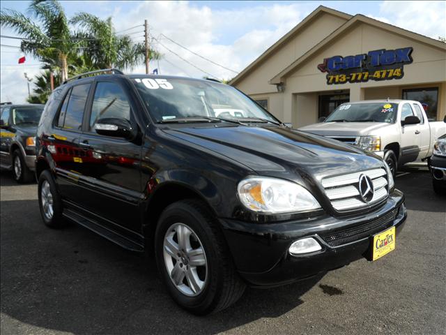 Mercedes-Benz M Class 2005 photo 2