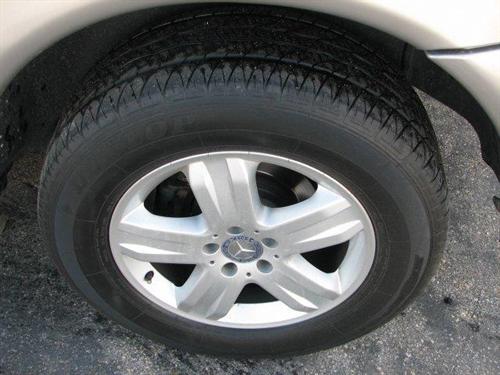 Mercedes-Benz M Class 2005 photo 2