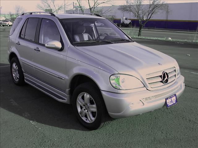 Mercedes-Benz M Class 2005 photo 1