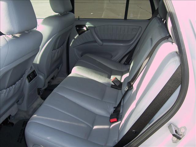 Mercedes-Benz M Class 2005 photo 4