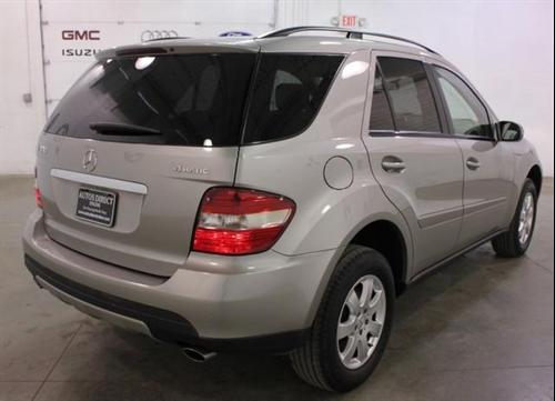 Mercedes-Benz M Class 2007 photo 2