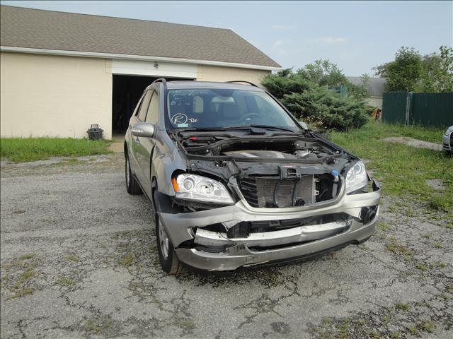 Mercedes-Benz M Class 2007 photo 2