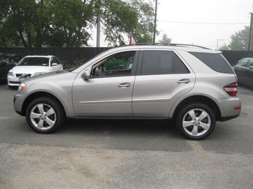 Mercedes-Benz M Class 2009 photo 1