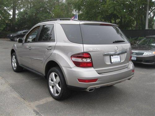 Mercedes-Benz M Class 2009 photo 2