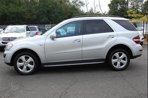 Mercedes-Benz M Class 2009 photo 3