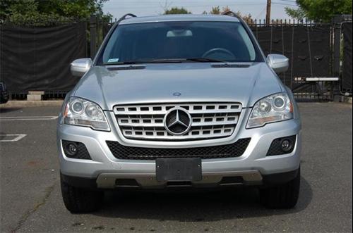 Mercedes-Benz M Class Srt-8 Other