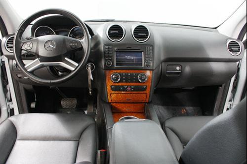 Mercedes-Benz M Class 2009 photo 2