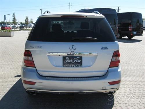 Mercedes-Benz M Class 2009 photo 2