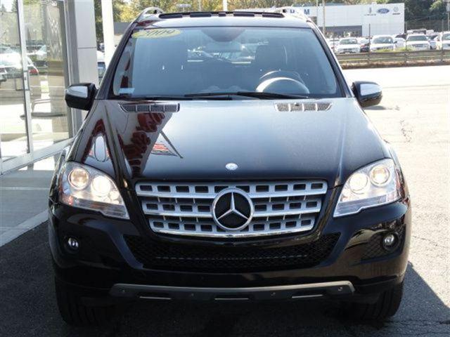 Mercedes-Benz M Class 2009 photo 2