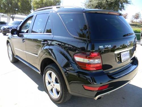 Mercedes-Benz M Class 2009 photo 2