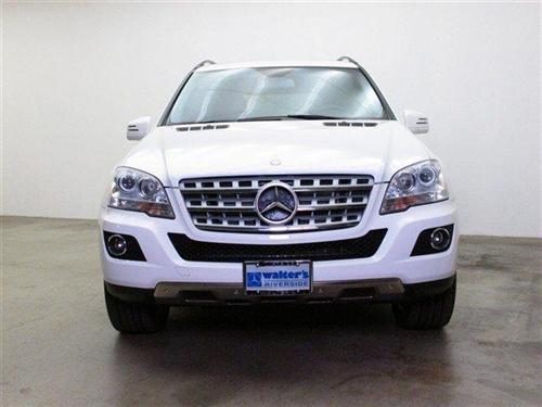 Mercedes-Benz M Class 2011 photo 3