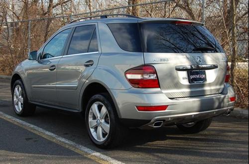 Mercedes-Benz M Class 2011 photo 4