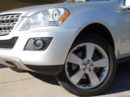 Mercedes-Benz M Class 2011 photo 1