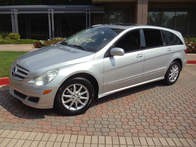 Mercedes-Benz R-Class 2006 photo 2