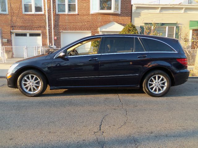 Mercedes-Benz R-Class 2dr Cpe GLS TDI Auto Hatchback SUV