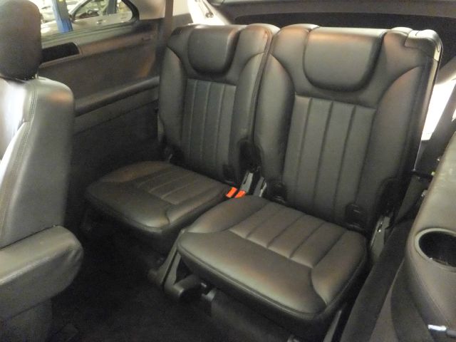 Mercedes-Benz R-Class Marlin SUV