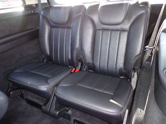 Mercedes-Benz R-Class Marlin SUV