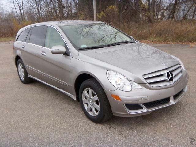 Mercedes-Benz R-Class Srt-8 SUV