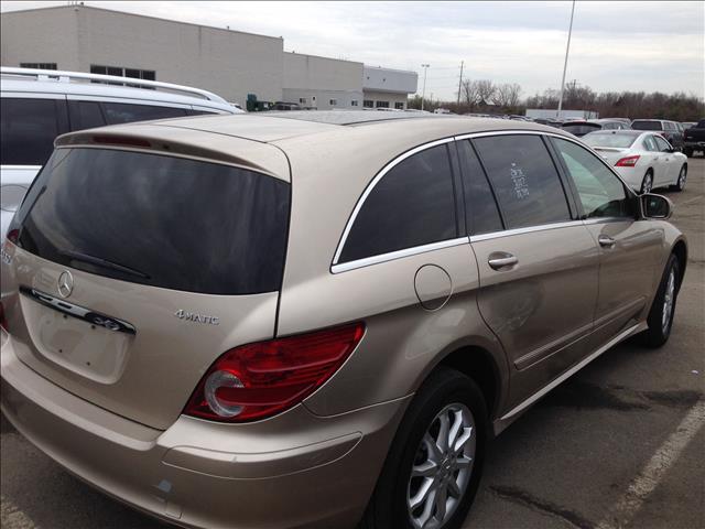 Mercedes-Benz R-Class Marlin SUV